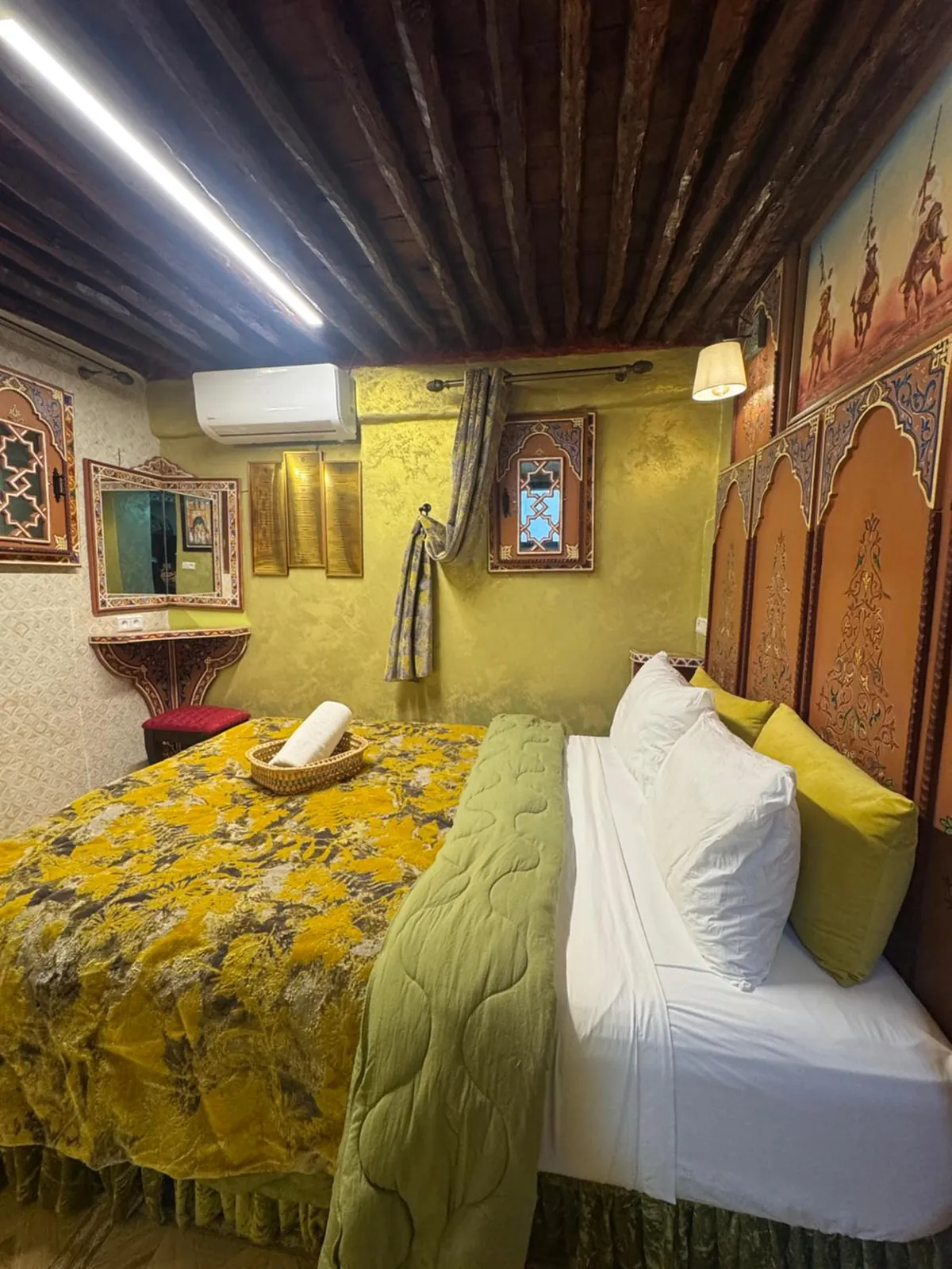 La chambre Argana, le lit